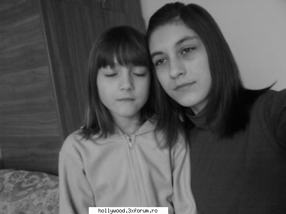 poze - ) cu sora mea mai mica - Users